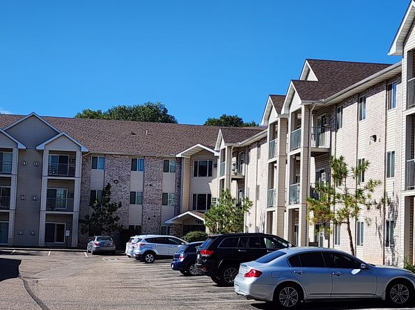 700 Roundhouse St #1