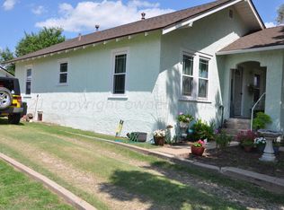 315 Panhandle Ave, Canadian, TX 79014