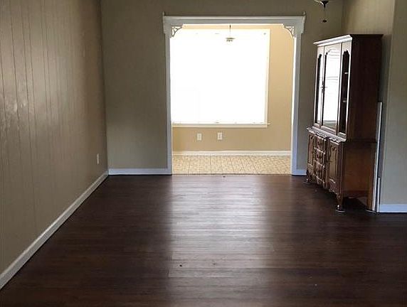 2nd image of 137 Lina Dr