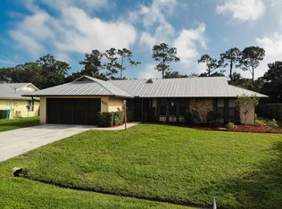 507 SE Calmoso Dr, Port Saint Lucie, FL 34983