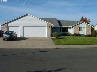 214 NW 10th St, Battle Ground, WA 98604