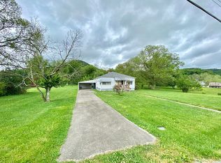 313 Hansbarger Rd, Peterstown, WV 24963