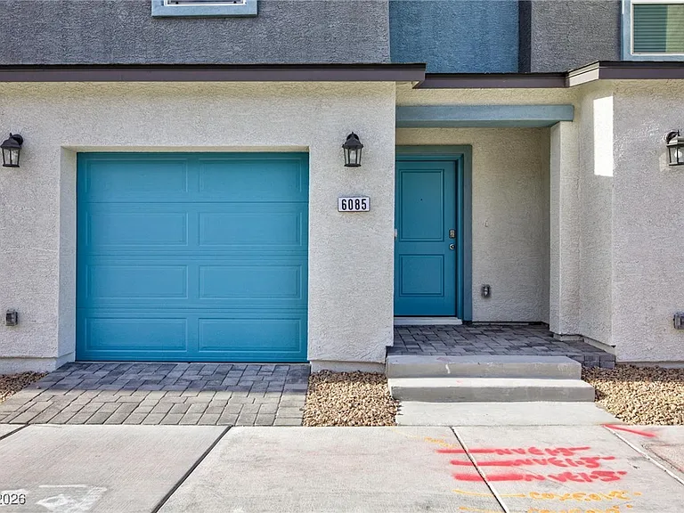 6085 Lily Garden St — Photo 3