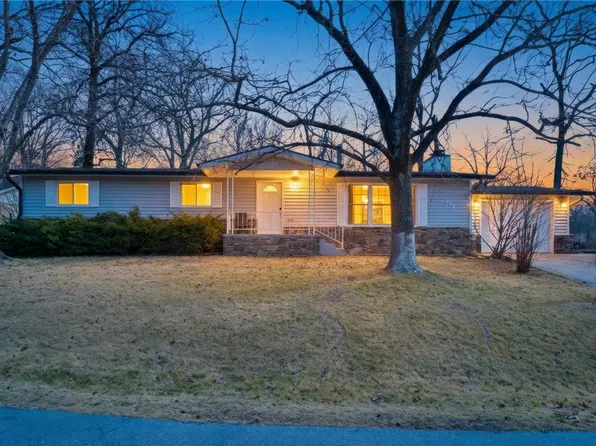 35 Kensington Dr, Bella Vista, AR 72715