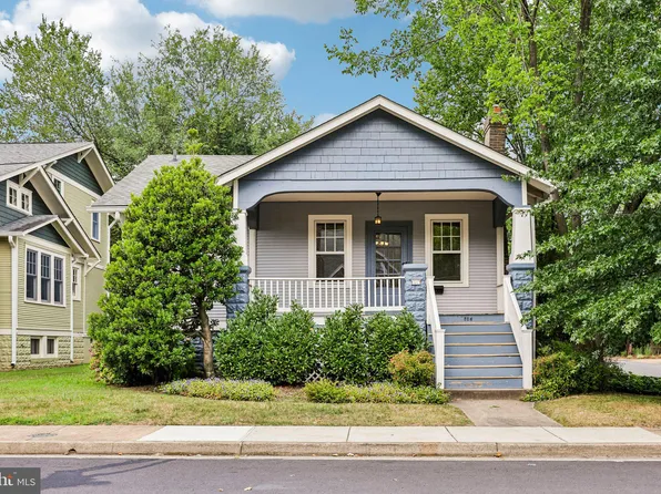 526 N Ivy St, Arlington, VA 22201