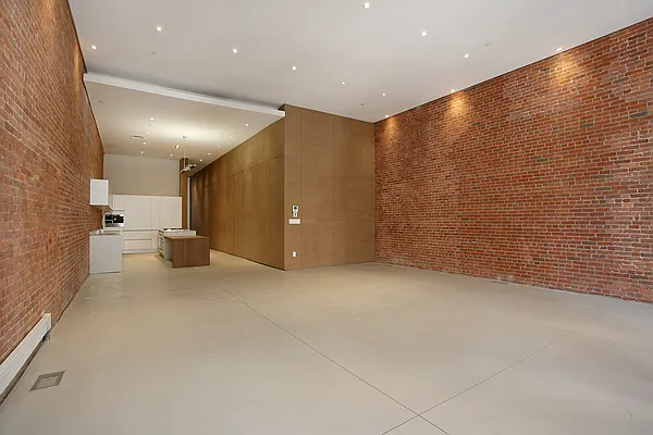 Rented by Corcoran | media 6