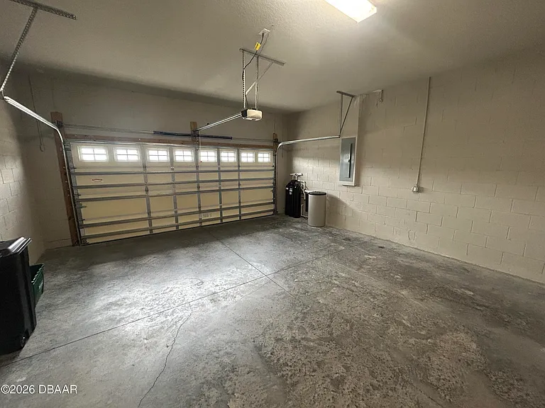 138 Longridge Ln — Photo 12