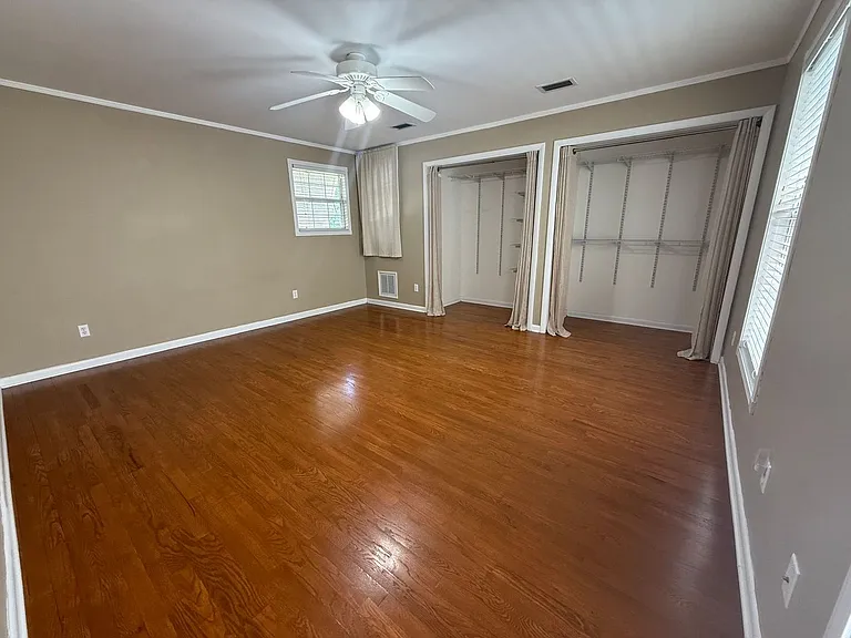 905 Poinciana Dr — Photo 36