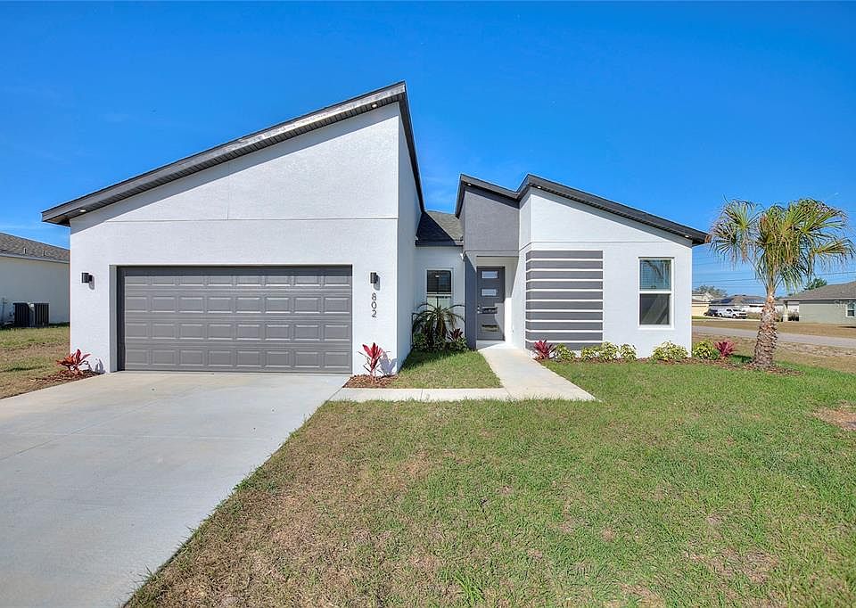 1st image of 802 JAMES DRIVE