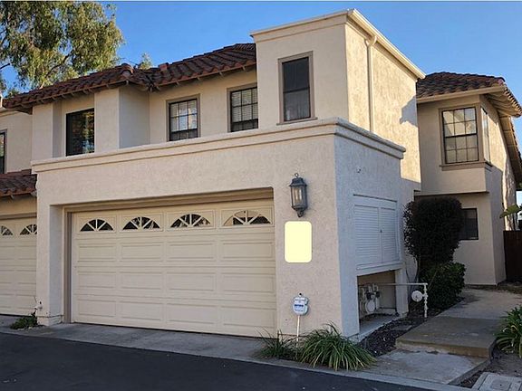 Exterior - only one wall with neighbor