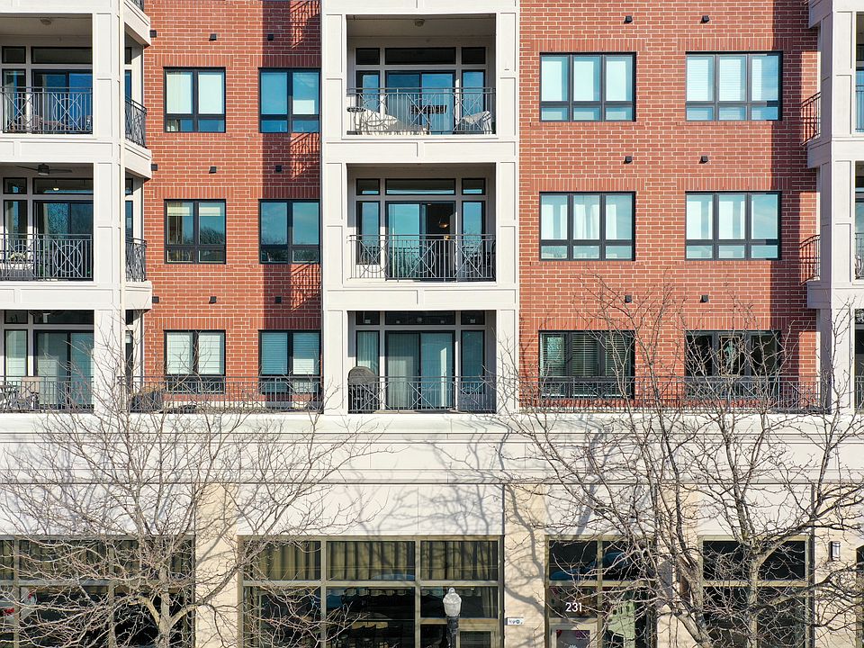 1st image of 225 N 2nd St Unit 2C