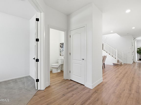 4th image of 10843 E CALYPSO Avenue