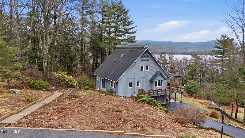 5th image of 40 Ridgewood Court
