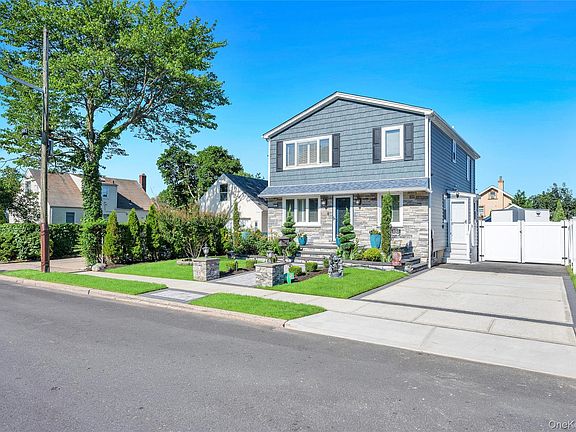 5th image of 151 Poppy Avenue