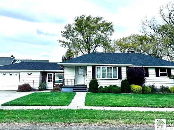 74 E Benton St, Dunkirk, NY 14048