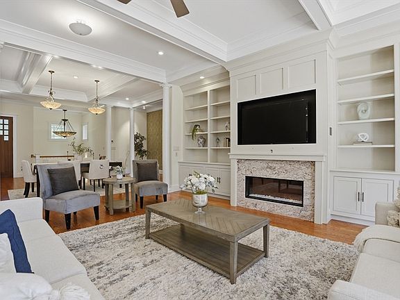 4th image of 29-29 Orchard St #R