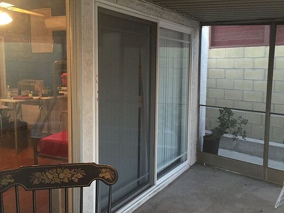 4th image of 14614 Bluefield Ave