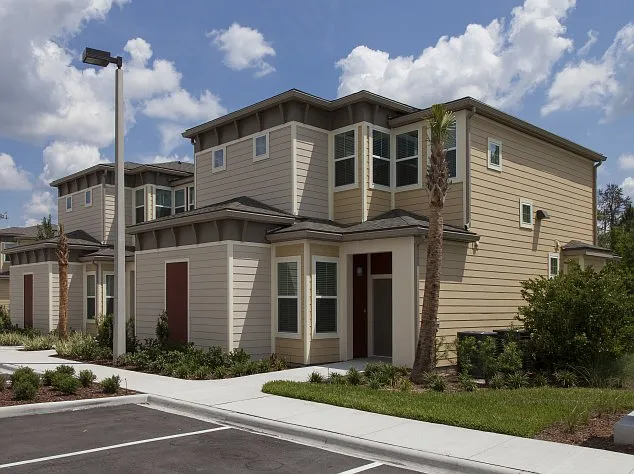 Dwell Nona Place — Photo 25
