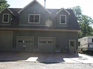 30 Cornelia Brook Ln, Shawangunk, NY 12566