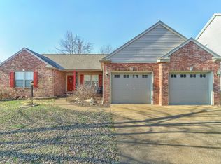 8520 Hazel Ct, Evansville, IN 47725