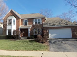 1967 Hampton Dr, Wheaton, IL 60189