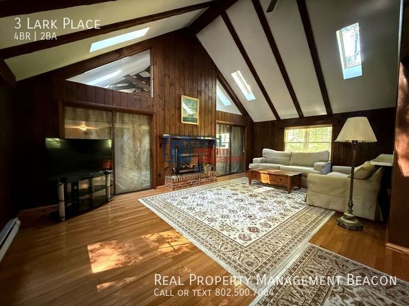 3 Lark Pl