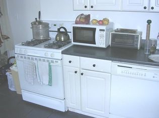 40 Lopez St #1, Cambridge, MA 02139