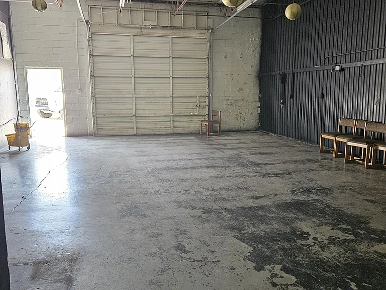 1734 W Hadley Ave #C — Photo 2