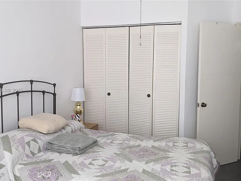 15509 Miami Lakeway N #102 — Photo 25