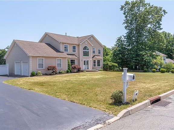 3rd image of 54 James Clark Dr