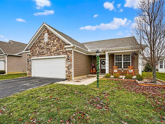 2nd image of 913 Zeller Cir