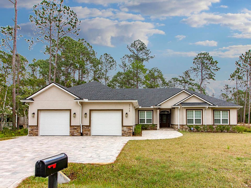 1st image of 6798 Sabal Palm Dr