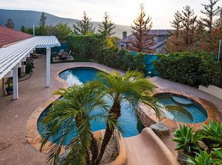 3626 Lang Ranch Pkwy, Thousand Oaks, CA 91362