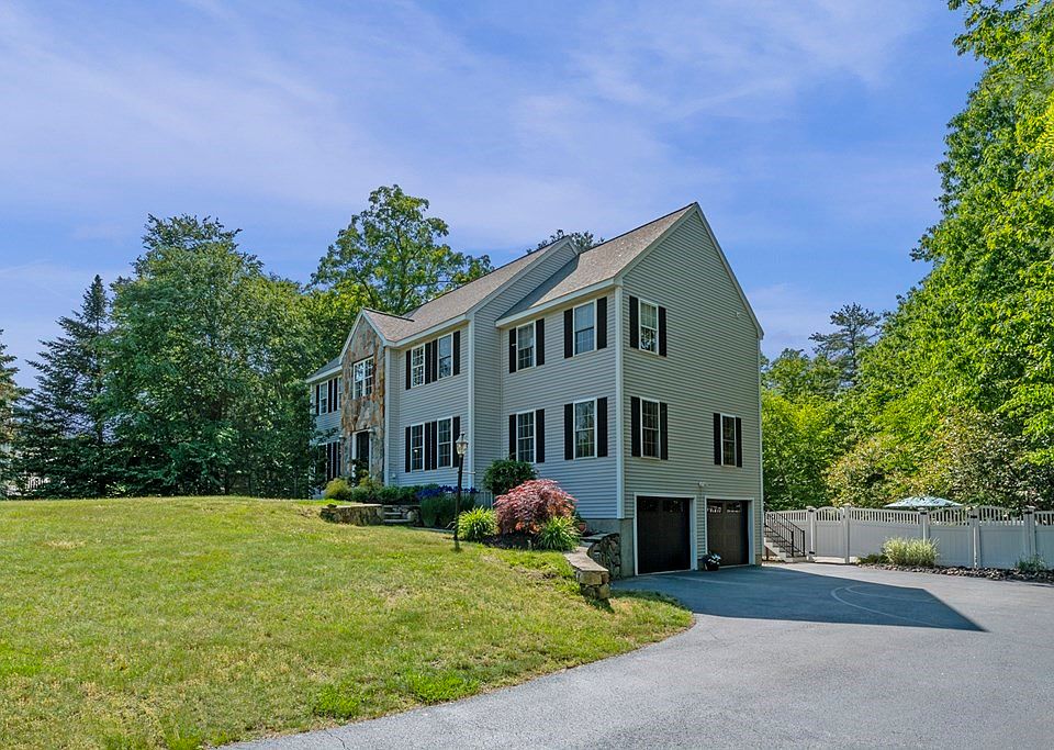 1st image of 18 Evergreen Ln