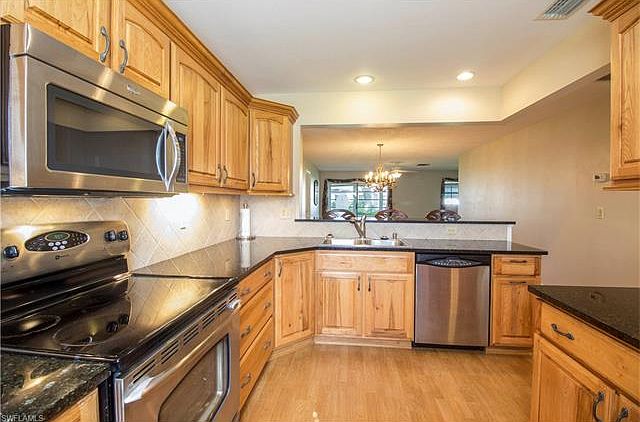 1st image of 7018 Cedarhurst Dr