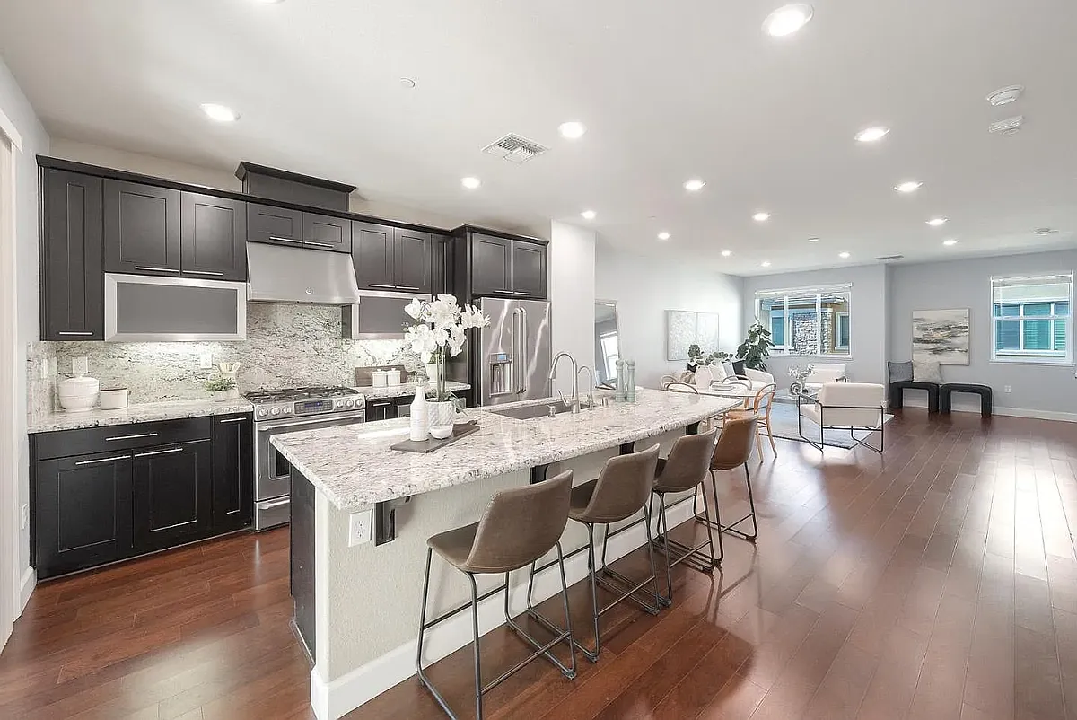 Grand rooom - 5974 Larkstone Loop