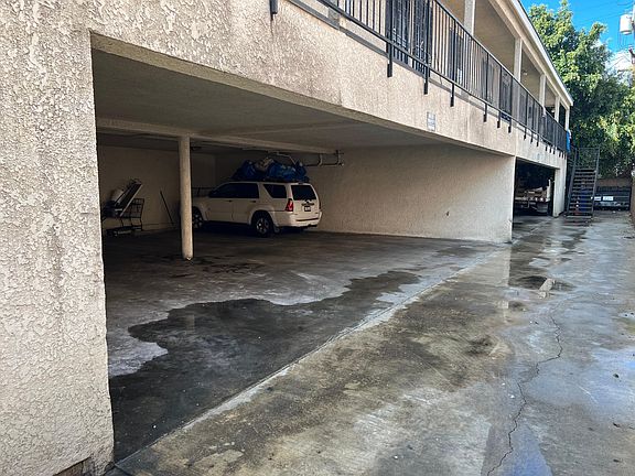 4th image of 645 N New Hampshire Ave APT 5