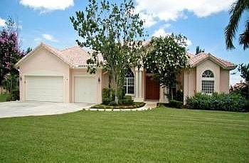 1st image of 820 NW 115th Ave