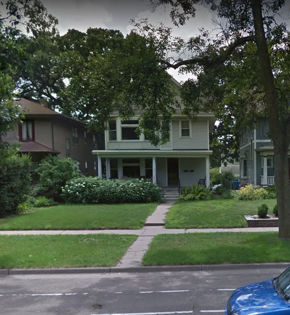 1660 Marshall Ave — Photo 1