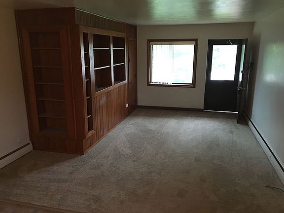 3rd image of 1645 Hervey Ave