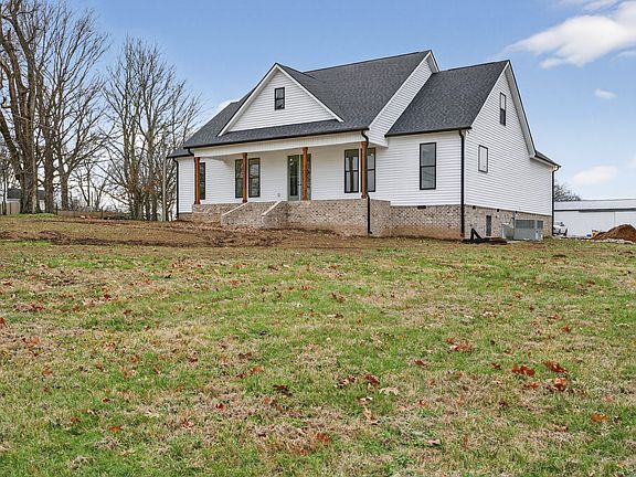 3rd image of 777 Rock Springs Rd