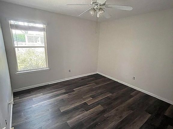 5th image of 2435 Cinnamon Springs Trl