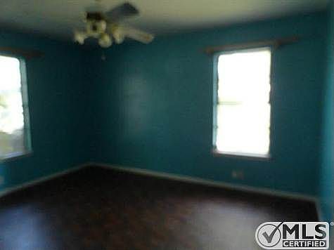 2nd image of 303 N Hamilton St