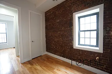 Rented by Rennit Inc.