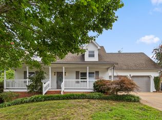 10127 Rolling Wind Dr, Soddy Daisy, TN 37379