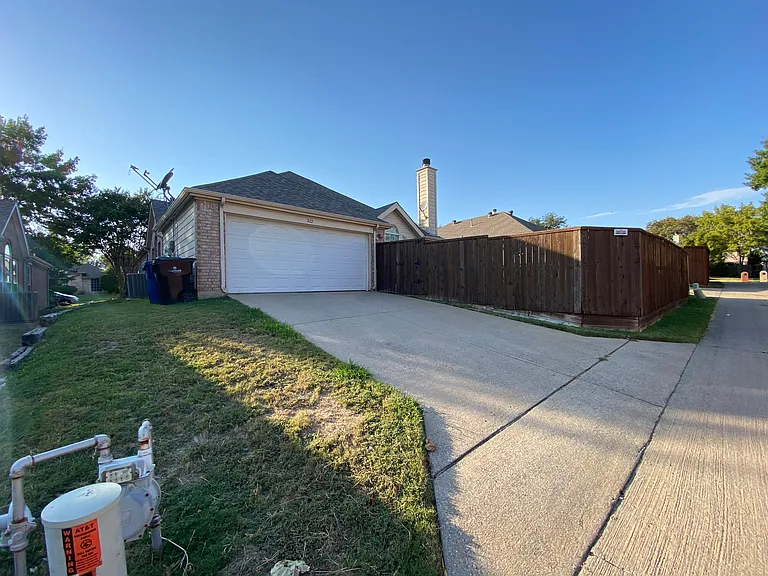 Driveway and Alley