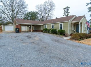 253 Highway 36 E, Hartselle, AL 35640