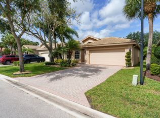 7579 Pebble Shores Ter, Lake Worth, FL 33467