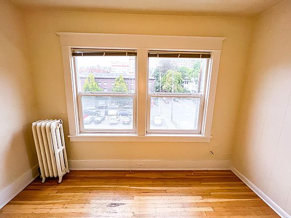 4th image of 621 1st Ave W APT 308
