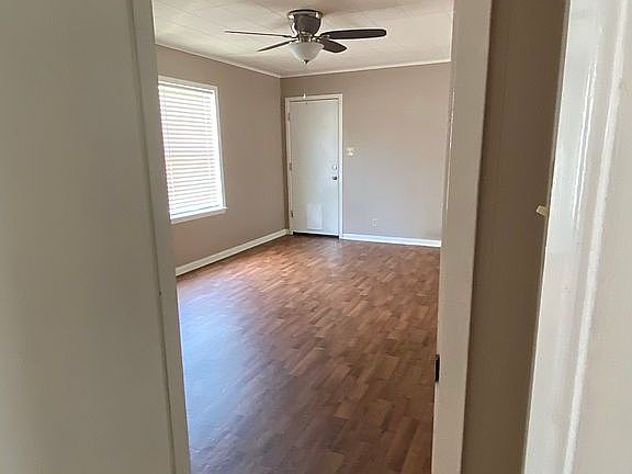 2nd image of 605 S Church St APT B